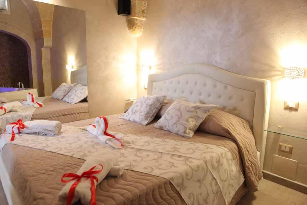 Afrodite Luxury Suite Veglie Exterior photo